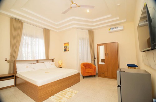 Accra Hotel | NK Luxury Hotel DN