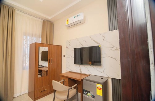 Accra Hotel | NK Luxury Hotel DN