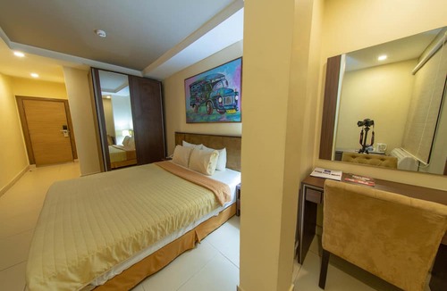 North Ridge Hotel | Frankie´s Hotel