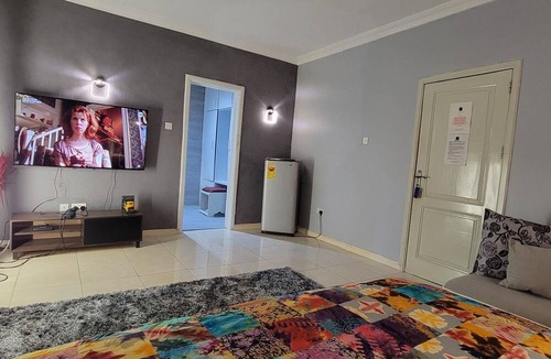 Labone Hotel | Alma House