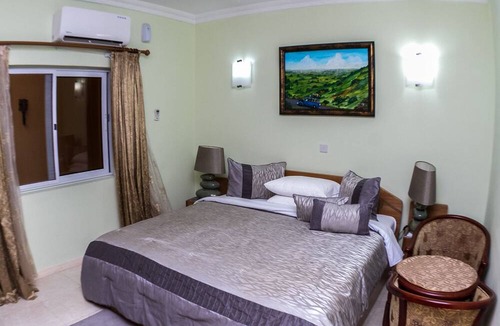 Labone Hotel | Alma House