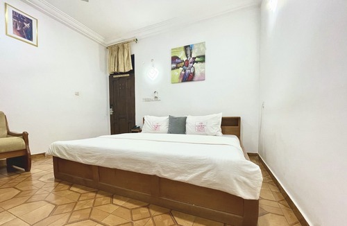 Sakumono Hotel | Crown Premier Hotel