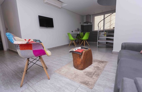 Osu Klottey Hotel | Urbano Hotel