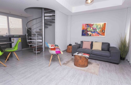 Osu Klottey Hotel | Urbano Hotel