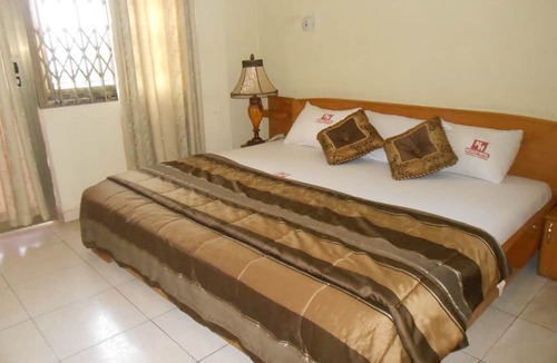 Awoshie Hotel | Nicolizy Hotel