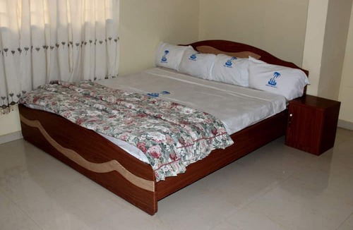 Kwabenyan Hotel | Grace Inn Hotel