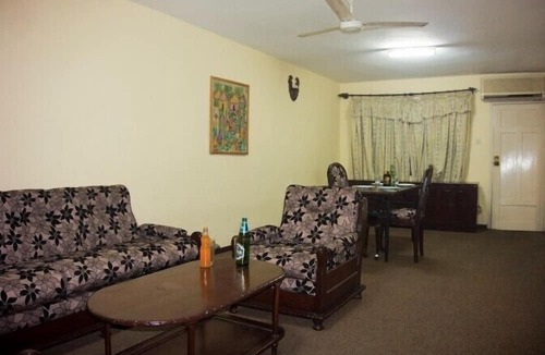 Accra Hotel | Pekan Hotel
