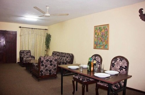 Accra Hotel | Pekan Hotel