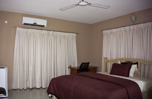 Janman Hotel | Valleystreams Hotel