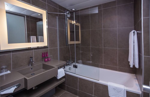 Victoria Borg Hotel | Accra City Hotel