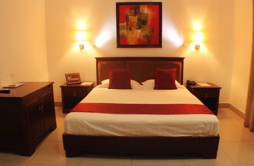Lome Hotel | Hotel Residence Flamani