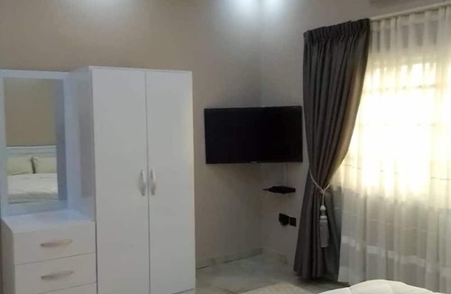 Prampram House | Empire Bay Beach Villa