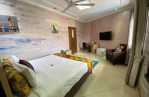 Teshie Apartment | Bays Boutique Apartment