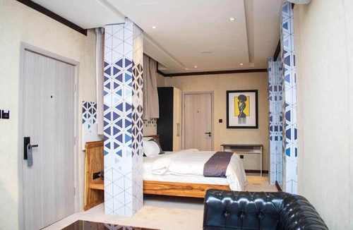 Lome Apartment | MAISON MAYAKI