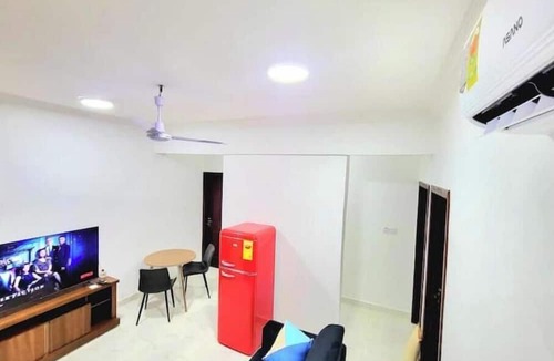 Kwabenyan Apartment | 2 Bedrm HillView Home with Swimming Pool @Kwabenya