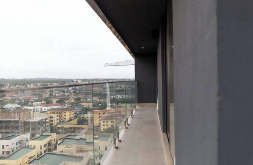 Roman Ridge Apartment | NOVA-BlueWaters Property Management
