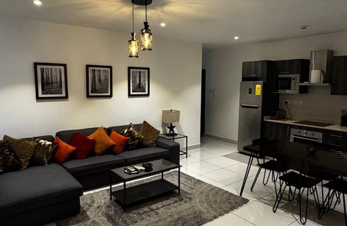 Cantonments Apartment | Luxury 3BR Apt w/ Pool, Gym Restaurant & DSTV - Embassy Gardens / 2 min from KIA