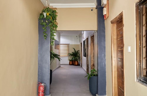 Accra Apartment | Red Lotus Oasis