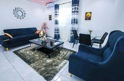 Accra Apartment | De Ace Court