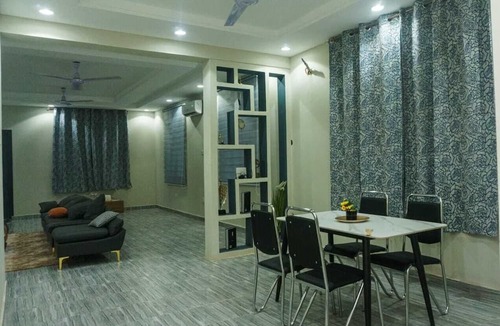 Nungua Apartment | Breezy Mountain View