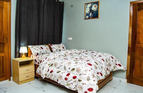 Sekondi-Takoradi Apartment | Luxury 2-Bedroom Apartment in Takoradi