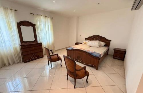 Accra Hotel | Presidential 3BR - Skysuites