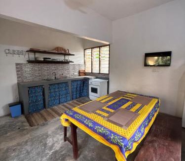 Kpalime House | Les Chambres du Jardin Tropical