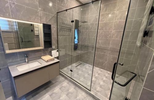 Madina House | Teddy's Villa