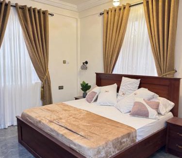 Kubease Hotel | Tusand Hotel
