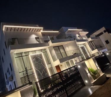 Madina Villa | Roya Villas