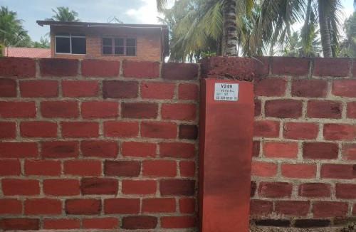 Winneba House | Sea Breeze Village Lodge