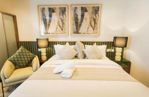 Accra Hotel | Miusic Properties