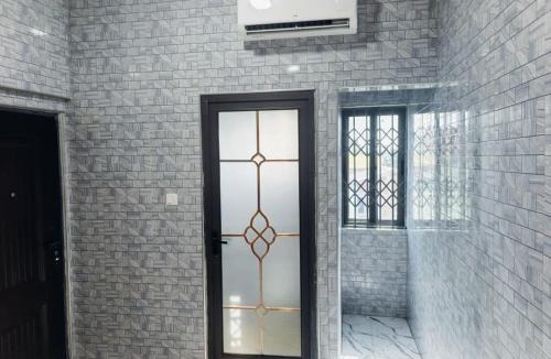 Accra Hotel | The Plaza Guest House