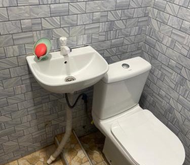 Dansoman Hotel | The plaza guest house