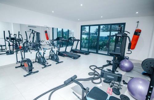Labadi Apartment | Peaceful-Luxury 1BR Apt, East Cantonments