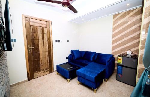 Ejisu Hotel | chikays plaza