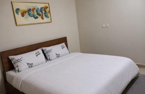 Nungua Apartment | Apartment in Dodowa Wi-Fi Laundry Kitchen DSTV Air Con n More