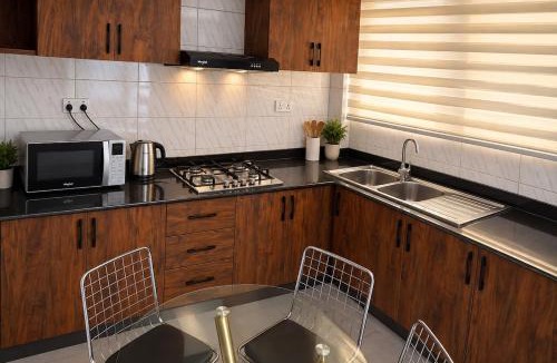 Nungua Apartment | Apartment in Dodowa Wi-Fi Laundry Kitchen DSTV Air Con n More