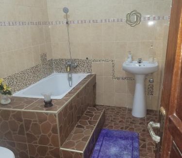 Winneba House | Sea Breeze Village Lodge
