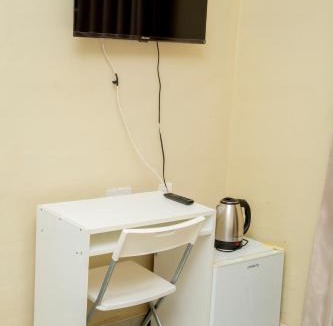 Aburi Hotel | Marluther Hotel
