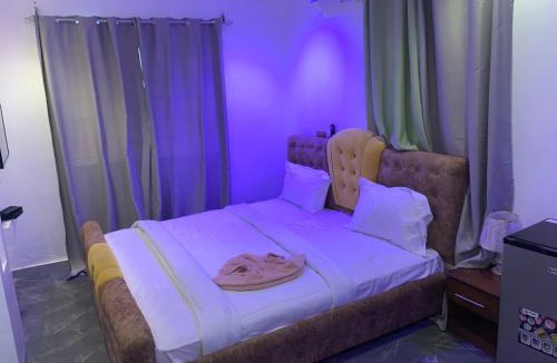 Oda Hotel | Isaac Palace Hotel