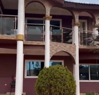 Mile 11 Hotel | Vihills Hotel