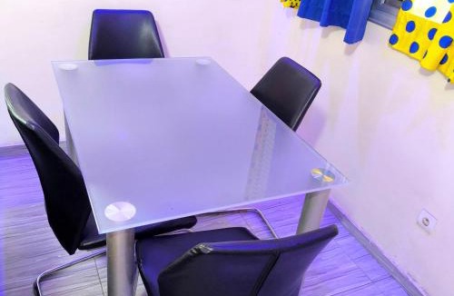 Lome Apartment | Appart 1 chambre centre ville Wifi gratuit