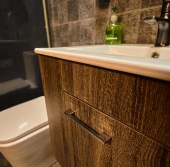 Accra Hotel | Premier Cabins