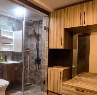 Accra Hotel | Premier Cabins