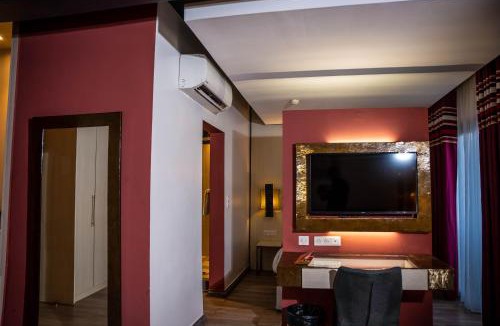 Lome Hotel | ONOMO Hotel Lomé