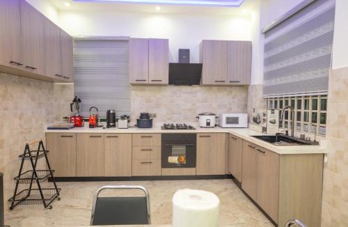 Agblesia Apartment | Majestic G Plaza
