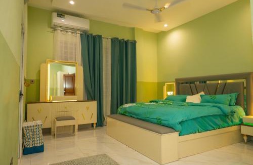 Agblesia Apartment | Majestic G Plaza