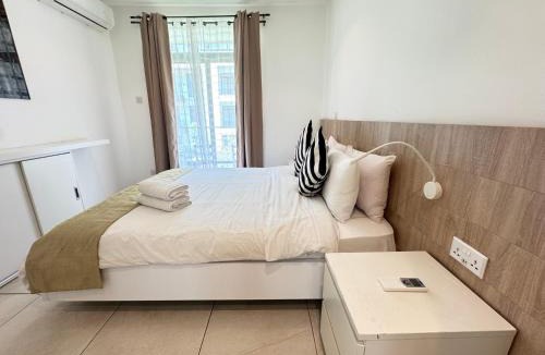 Cantonments Apartment | Luxury 1 BR apartment at the Embassy Gardens