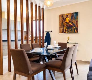 Osu Apartment | Modern Executive 2BR Near Oxford Street